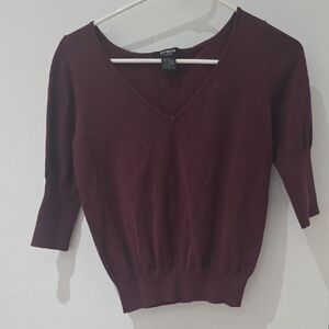 Express Women's Deep Red V-Neck Sweater